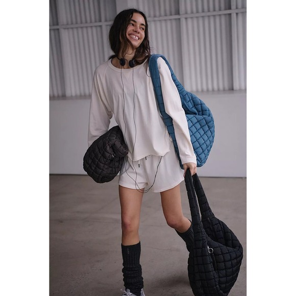 Free People FP Movement Quilted Carryall Shoulder Bag Skyline Blue Gym Tote - Picture 7 of 9